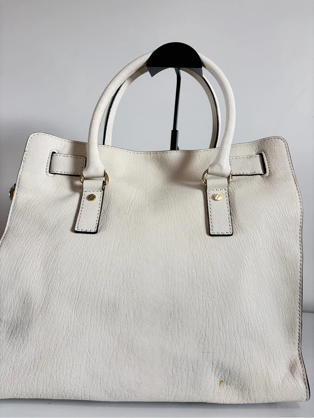 Michael Kors Hamilton Large Leather Tote in Vanilla with Gold-Tone Hardware